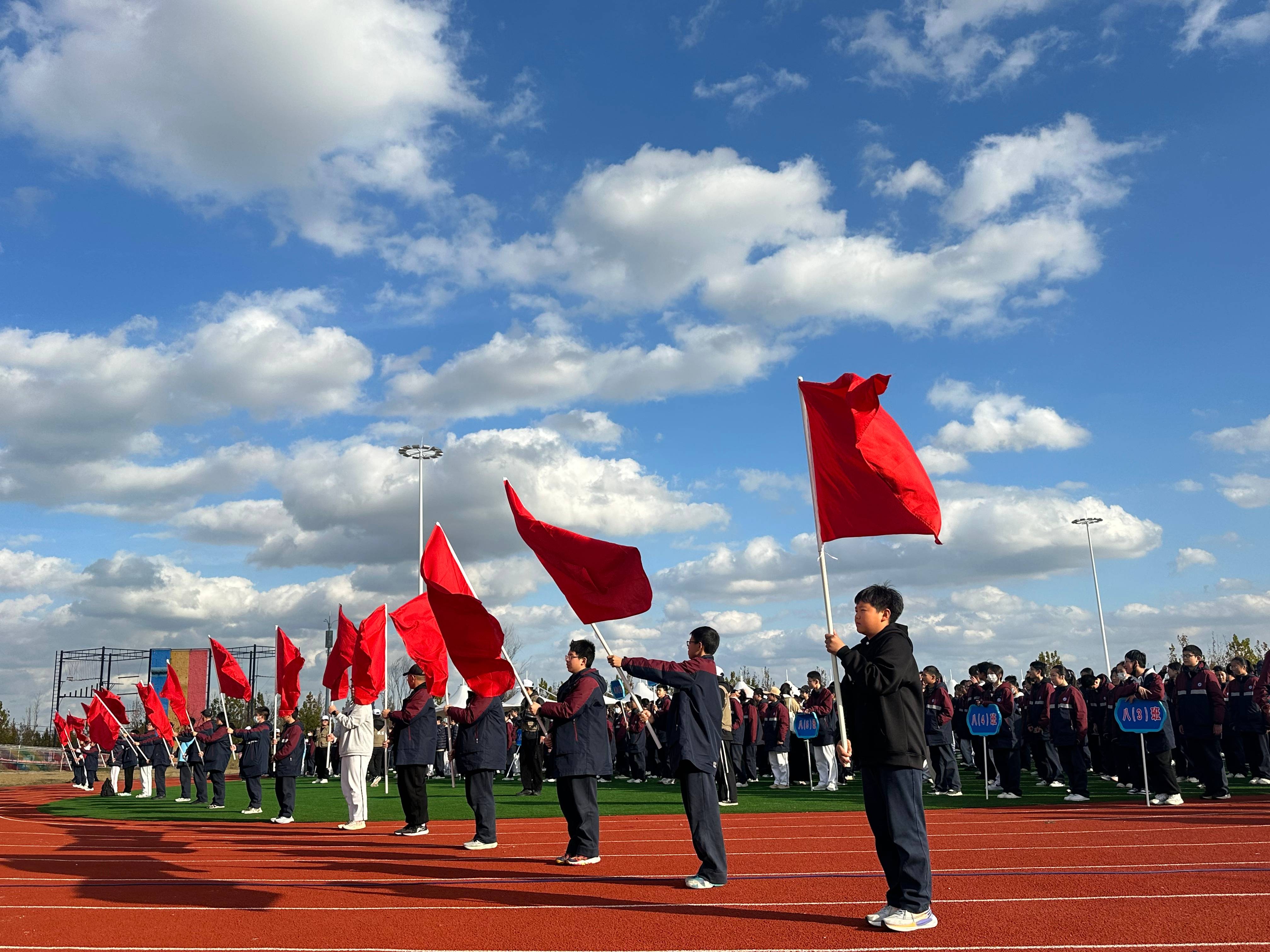 20241122 云台开展研学活动，劳动减压共促成长(1).jpg