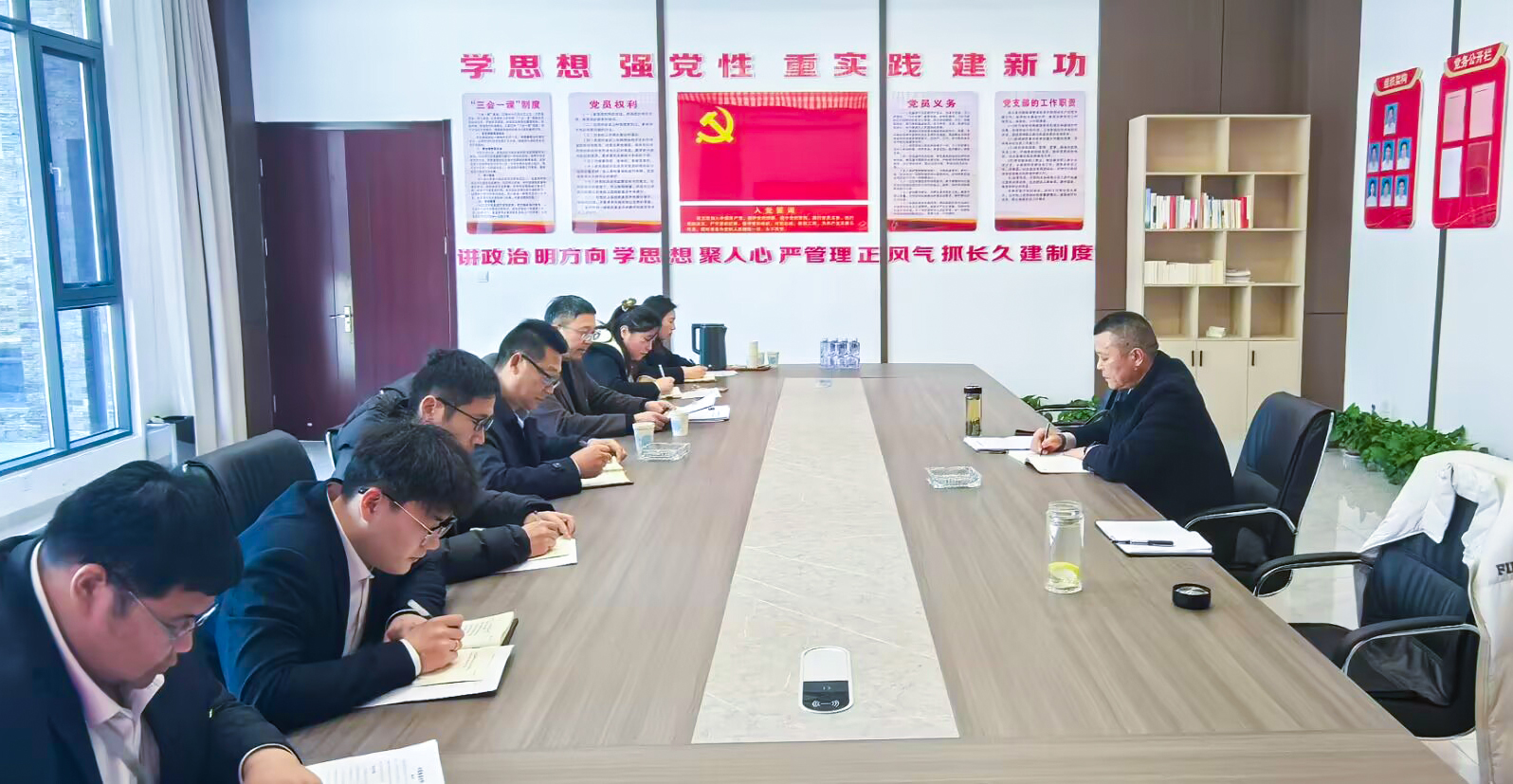 云台农场公司纪委开展调研座谈.jpg